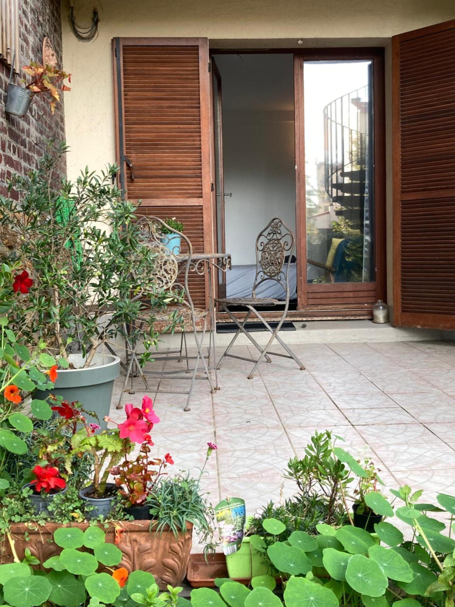 Studio Avec Terrasse Sur Jardin フォントネー・スー・ボワ エクステリア 写真